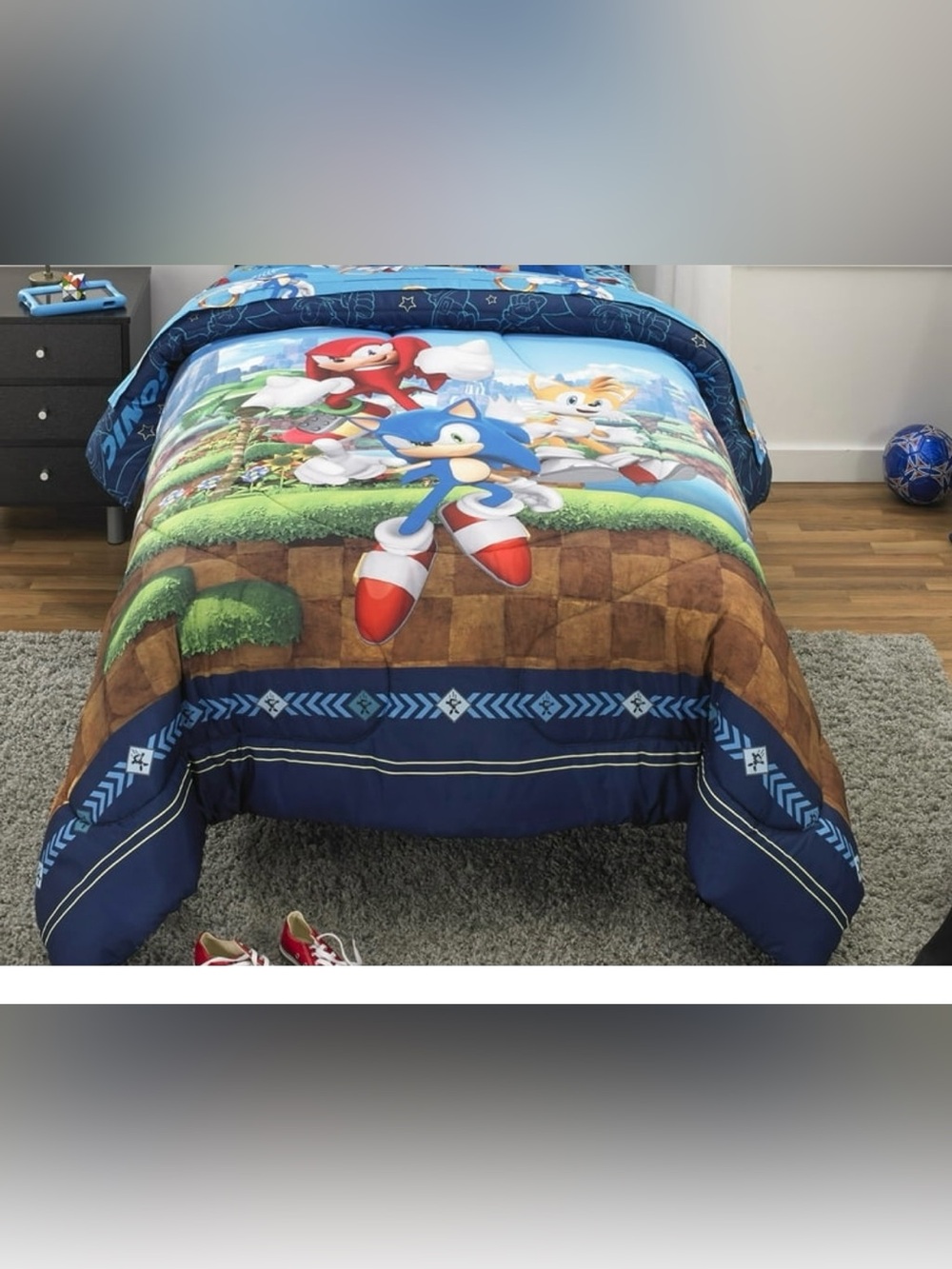 Sonic Themed Blue Kids Comforter -  2 piece  (1 pillow case 1 comforter )